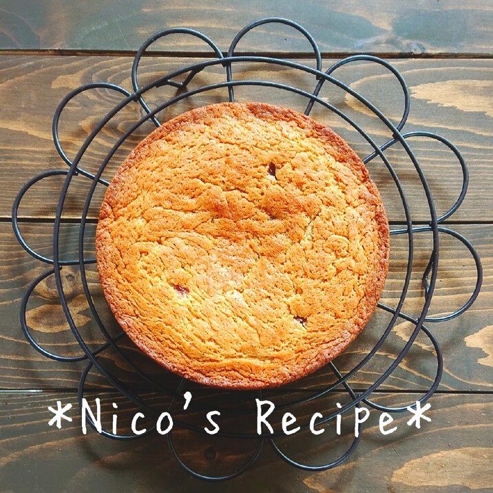 hmで ホワイトチョコといちごのガトーショコラ レシピ 作り方 By Nico 楽天レシピ